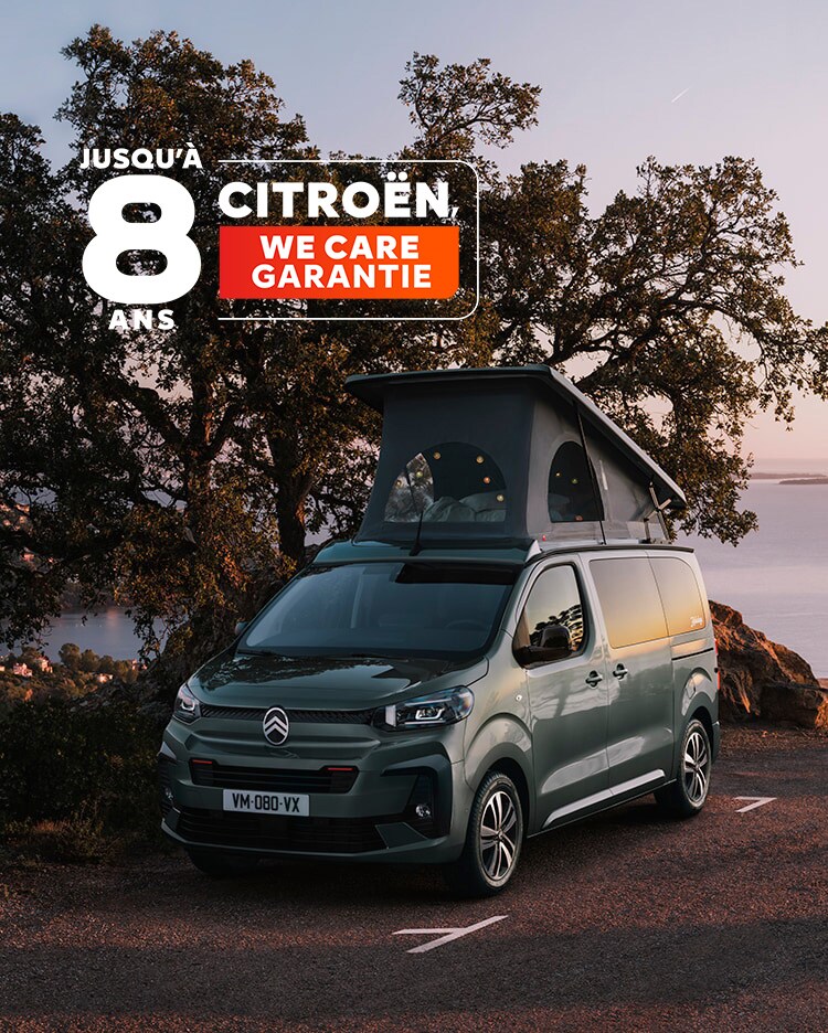 Citroën Holidays parke dinf front of the sea