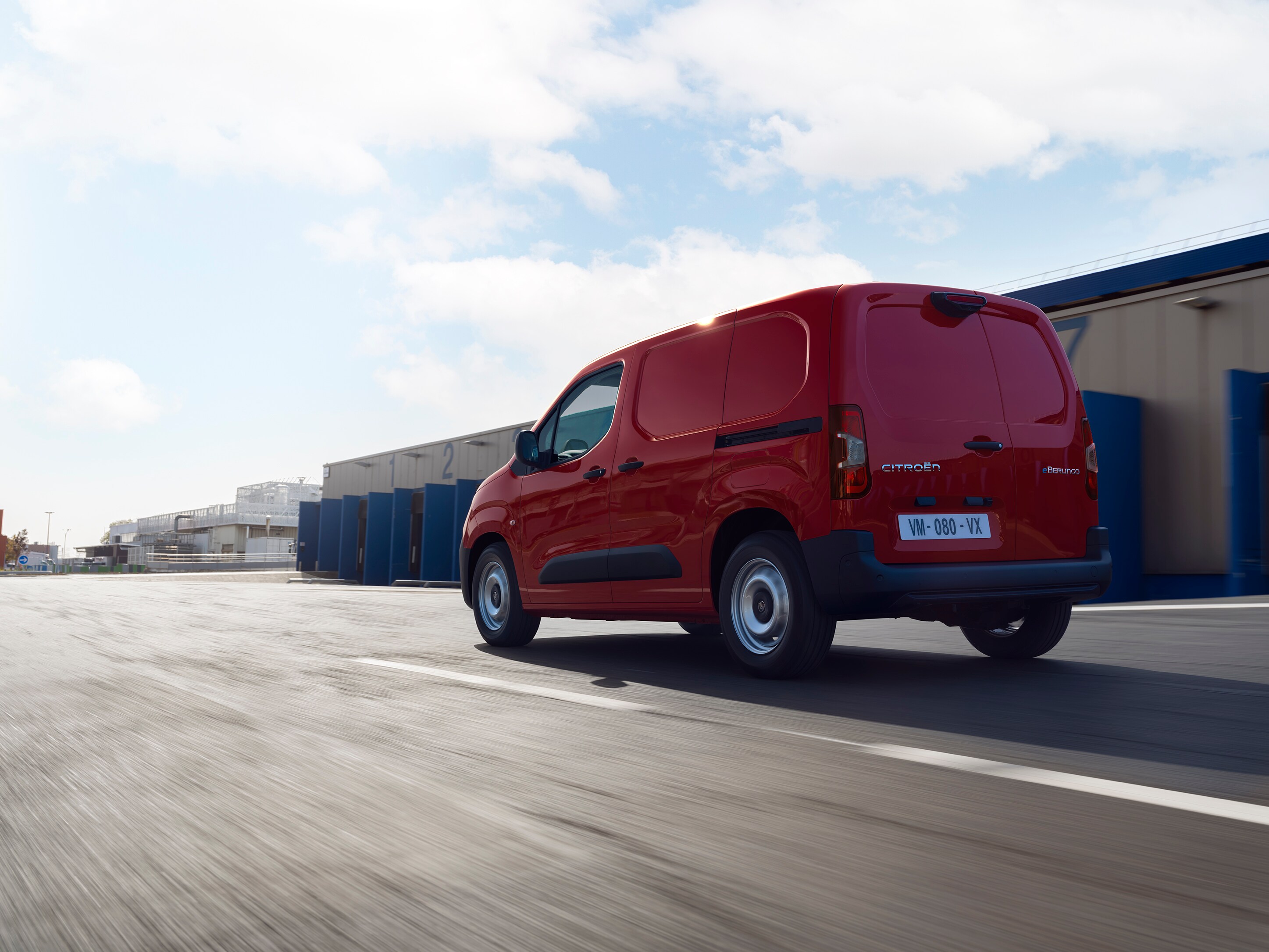 New ë-Berlingo van parked