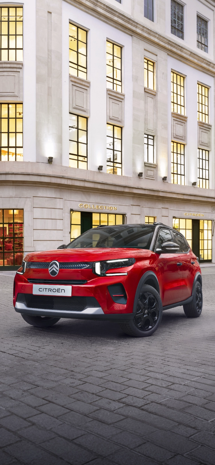 Vue 3/4 avant élec. Citroën ë-C3, son design extérieur audacieux pour mobilité sûre, efficace, abordable.