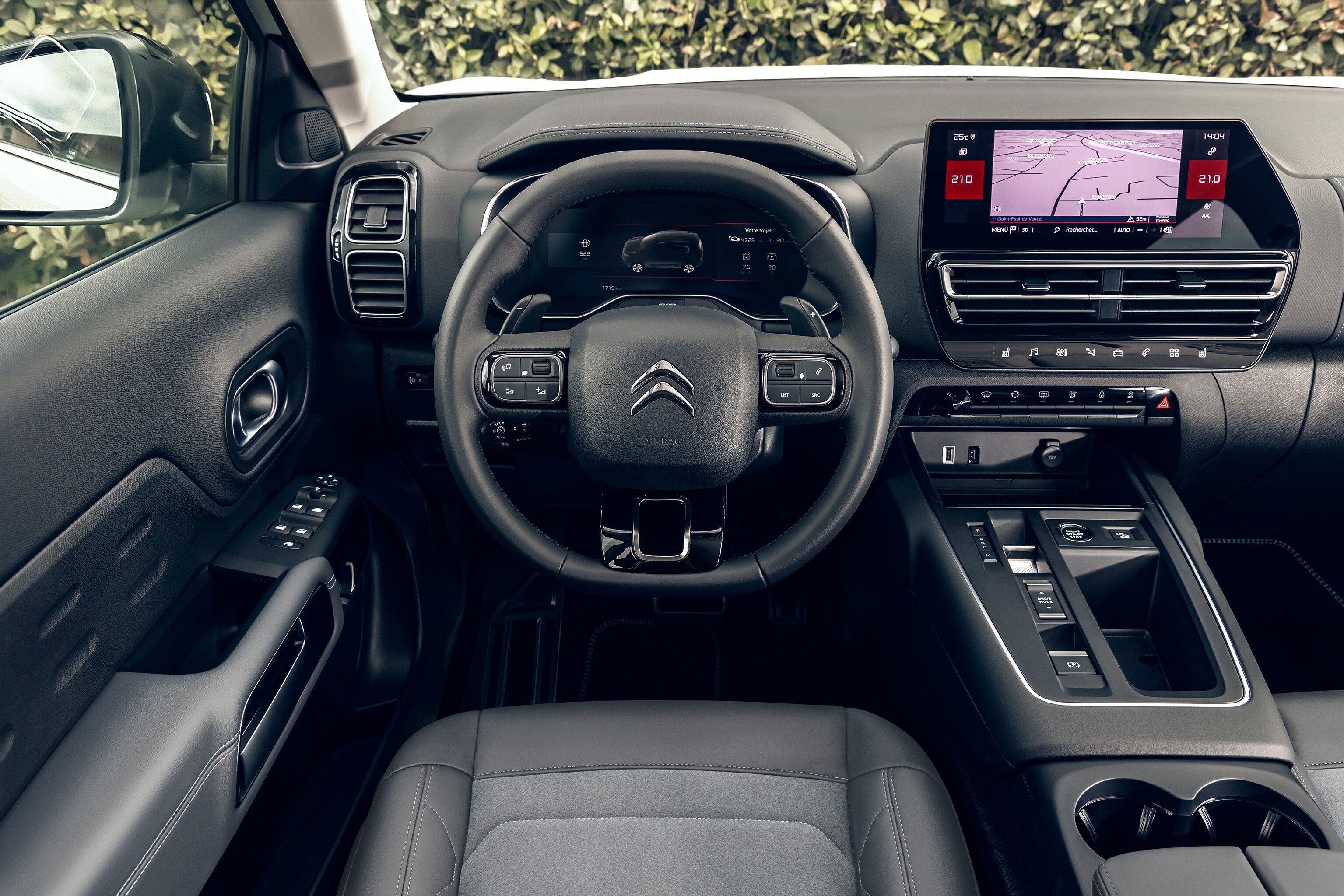 C5 Aircross dashboard view